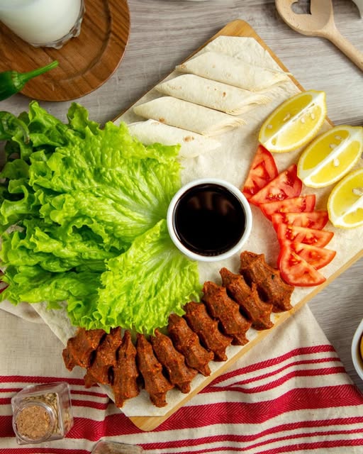 Bombo chiğ köfte taomi